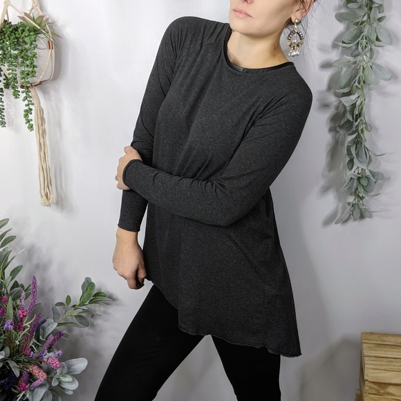 Zara Tops - 🌟ZARA WB grey swing tunic  faux Leather trim675